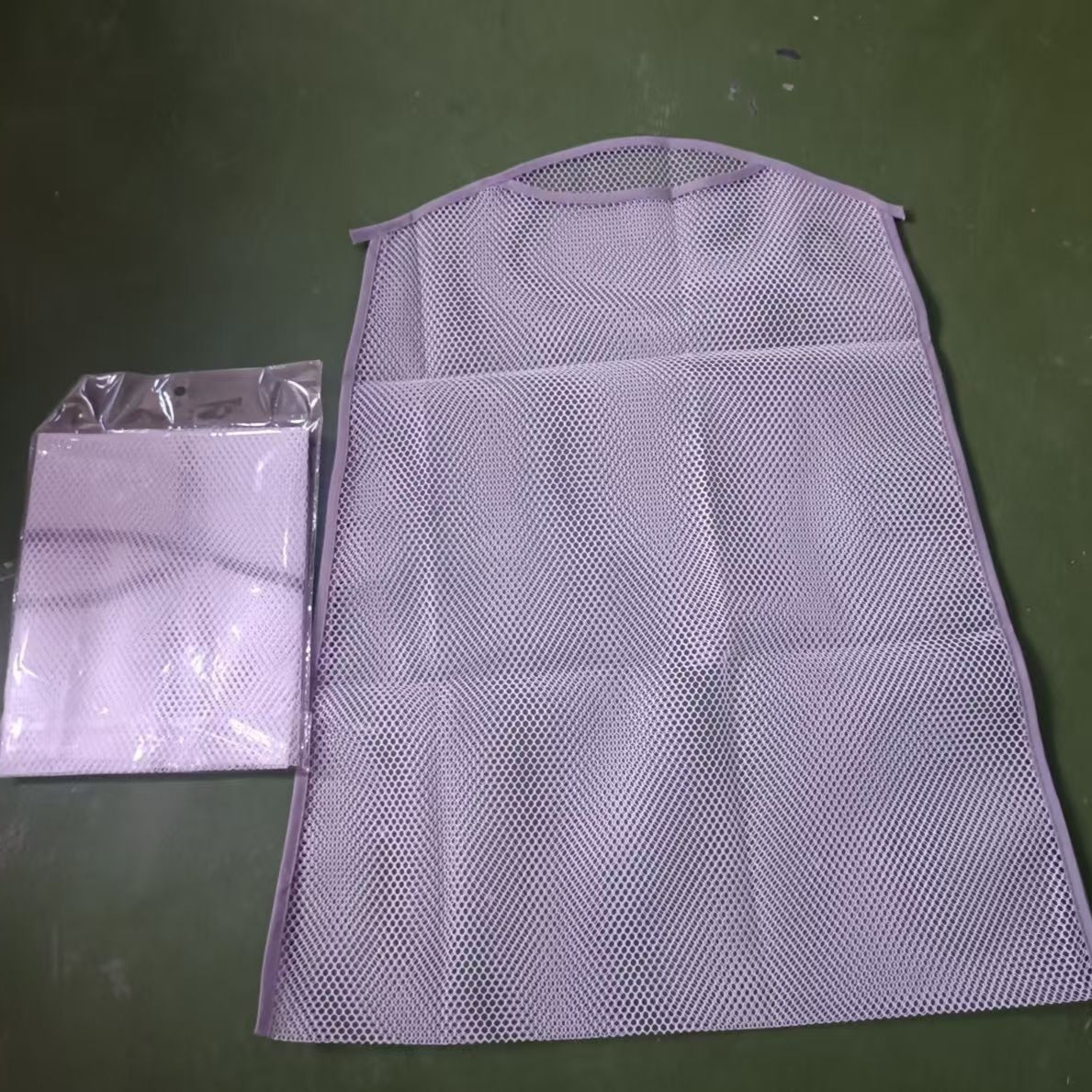 Windproof Pillow Drying Hanger – Mesh Net Pocket for Pillows & Cushions